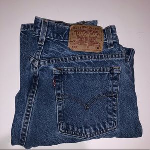 Vintage Levi’s 550 jeans